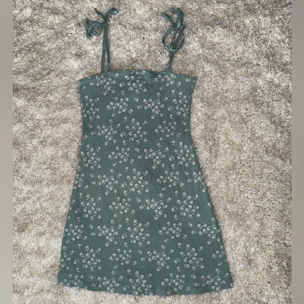 Forever21 Mint Green Floral Dress Size S